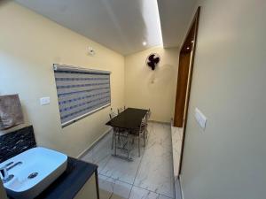 Kurinjirappallil Farms Homestay