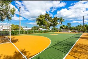 Urban Escape 2 Bed Unit In Miami near Whole Foods