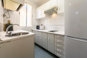 For You Rentals reina sofia apartment TEMPORAL DFO214