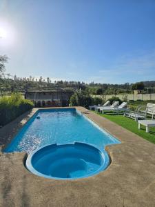 Casa con tinaja,Piscina y Quincho a 40 min de Con con