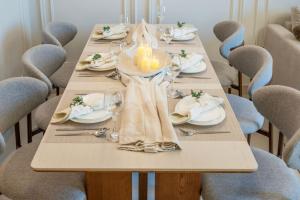 New 2BR Luxe Vida Dubai Mall Direct Access