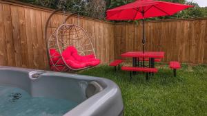 Viral Pink Home Houston B Hot Tub NRG Med Ctr