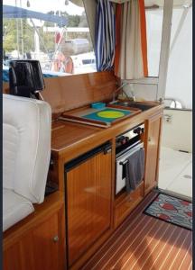 Bateau 4 à 6 pers hyper centre Lorient