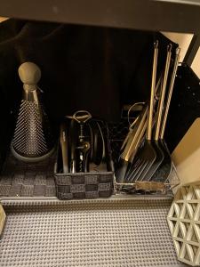 Luxury New Wave LA ART Studio