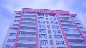 Cozy 2 Bedroom Apartment in Kilimani Yaya Center