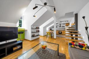 Fancy Bicycle Piwna Apartment by Solarento