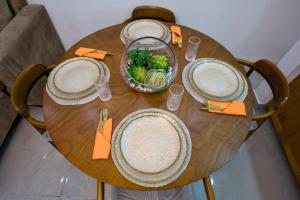 Amazing 2BR apartment near the airport