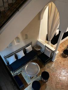 Dar Azélia - Charming riad with terrace & pool near Medina