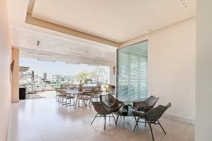 Cozy Apartment near Downtown Center