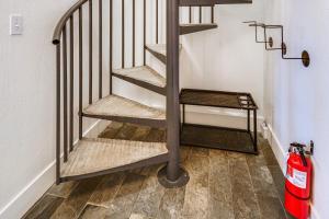 Northstar Ski-InandOut Condo with Resort Amenities!