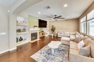 Spacious Menifee Home with Patio, 9 Mi to Lake!