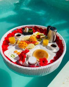 Luxury LIONS VILLAS ZANZIBAR - with Private Cook&Infinity Pools