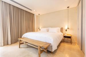 Incredible 4BR villa with ocean view in Calablanca