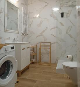 APARTAMENT "FILA" z balkonem, windą i garażem