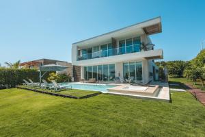 Brand new 4BR Villa at Calablanca