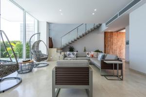 Brand new 4BR Villa at Calablanca