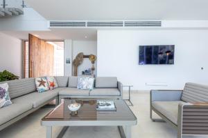 Brand new 4BR Villa at Calablanca