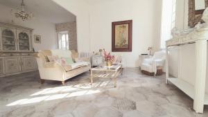 CAR-Volterra Cottage-AN