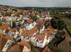 Studio-Parkplatz-Netflix-Balkon