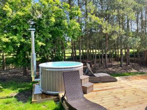 Countryside Retreat - Indoor Pool, Sauna, Hot Tub