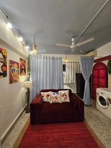 Retro Bandra - Cozy Comfort in a Heritage Village