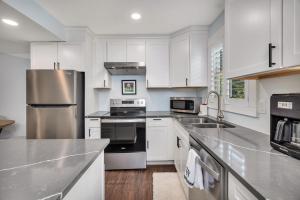 Demere House Condo #6