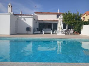 Maison entière 10-12 personnes à Goldra de çima Loulé