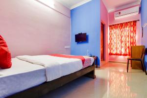 Hotel O Sree Saravanan Bhavan