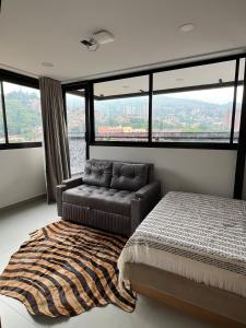 apto con jacuzzi y aire acondicionado cerca laureles