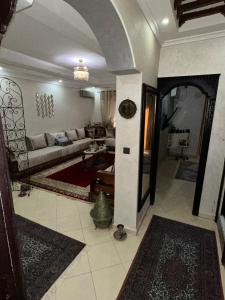 Appartement moderne et entièrement meublé