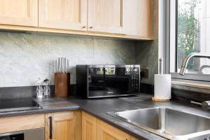 Downtown Luxury I 5 Min Walk To Dubai Fountain!