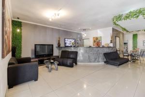 Hunni Hotel Melrose Edge