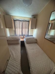 Lyons robin hood 3bed hg