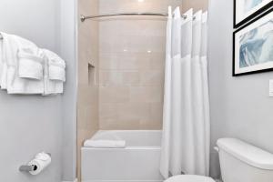 High-Comfort Condo Near Disney With Resort & Waterpark Access - B50-113