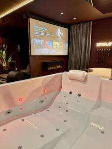 Luxury Love Room - Balneo - Cinema
