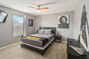 Attention Star Wars fans Amazing 6 BR pool