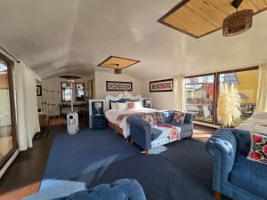 Titicaca island lodge peru