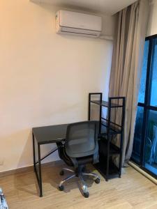 Apartamento 1 quarto com varanda com vista para o mar