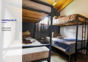 Spacious and Modern Cabin in Tapalpa, 5 Bedrooms