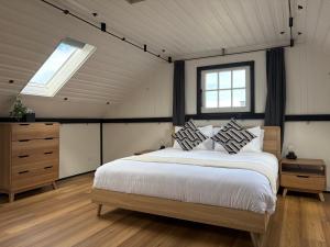 The Podium Accommodation - Oatlands, Tasmania