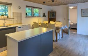 2 Bedroom Cozy Home In Ebeltoft