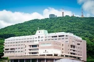 ルーク プラザ ホテル (Luke Plaza Hotel)