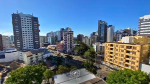 Apto central | Ar condicionado | Apenas 250 mts do mar | Aceita Pet