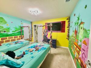 Kingdom Retreat by Disney & more