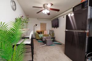 Private Basement Stay with Firepit Perfect for Families