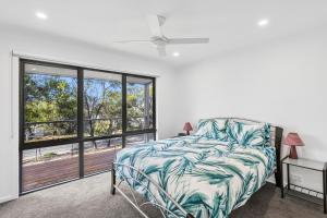 Nod Off On Noble - BYO Linen