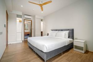 Laguna Beachside Block 3 by Banyan Living