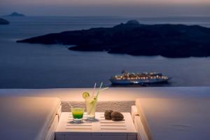 Aria Suites & Villas Santorini Greece