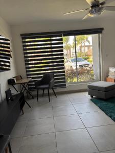 Acapulco Diamante con Club de Playa y Pádel, ideal para 6 a 8 personas en Planta Baja