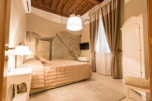 Executive Two-Bedroom- Two Bathrooms Apartment room in Residenza Marchesi Pontenani